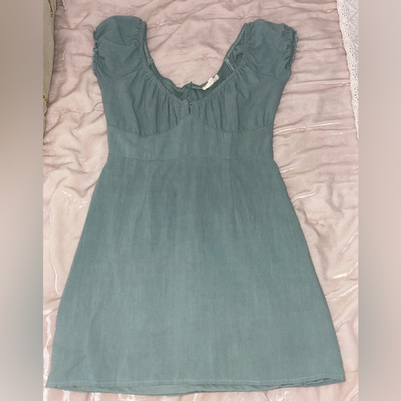 LA Hearts Sage Tie Front Linen Mini Dress 🌱🤍🌟🐢 - Picture 3 of 5
